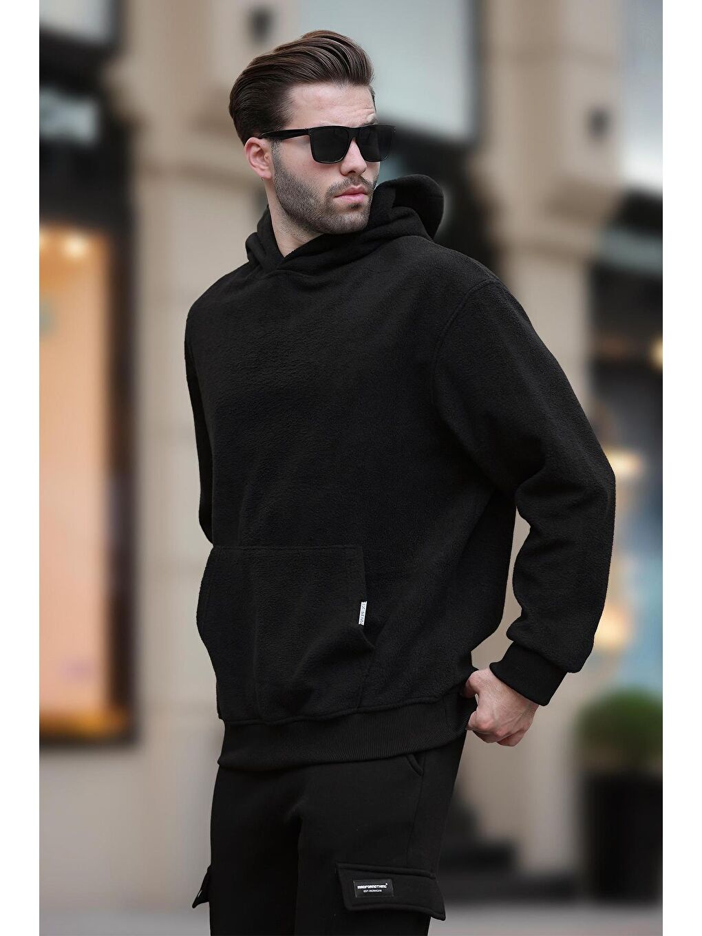 Siyah Kapüşonlu Cep Detaylı Polar Erkek Sweatshirt 7093-2