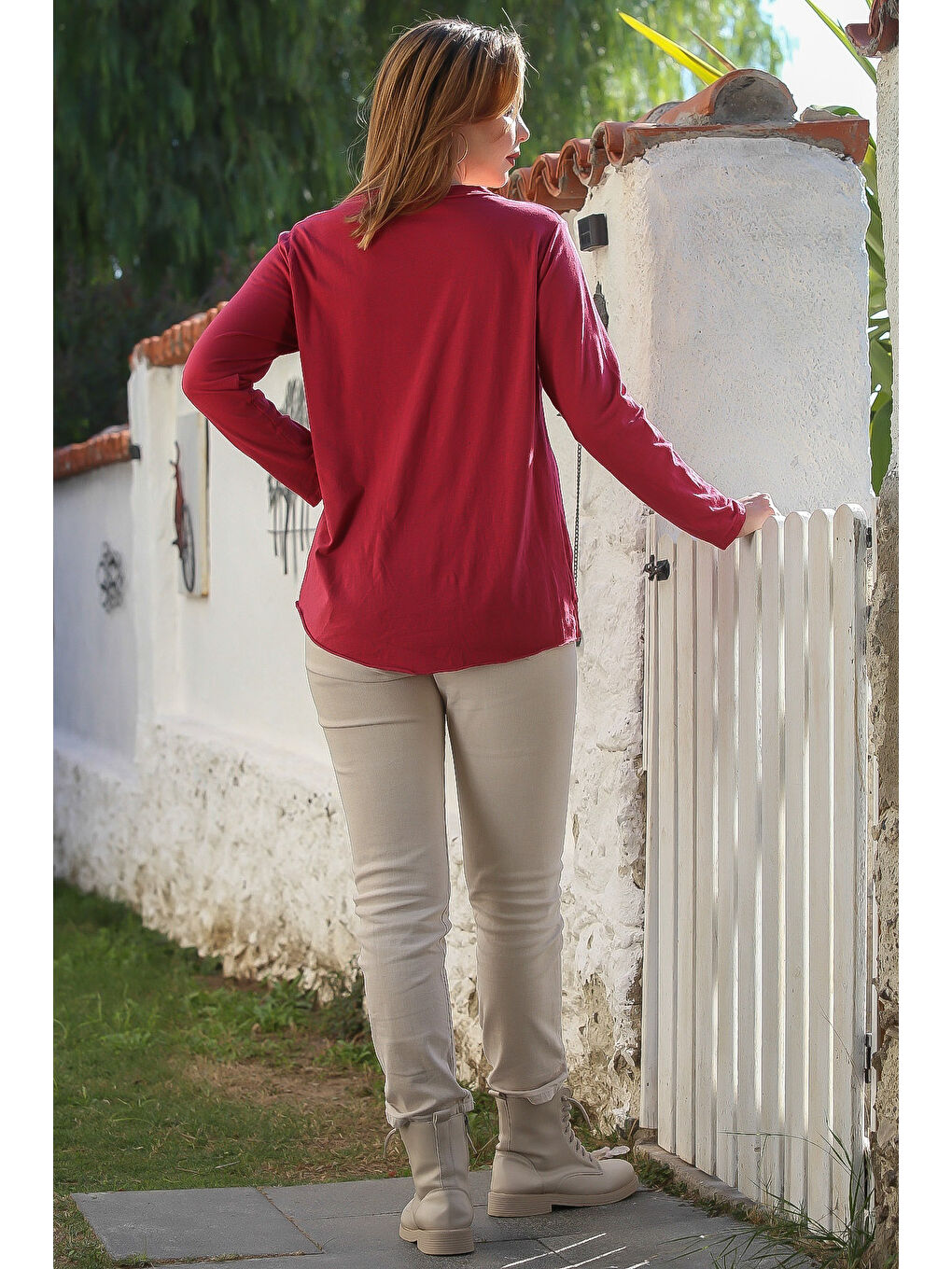 İtalyan Kırmızı V Yaka Uzun Kol Taşlı Dokuma Garnili Varak Baskılı Casual Penye Örme Bluz 70 60-5