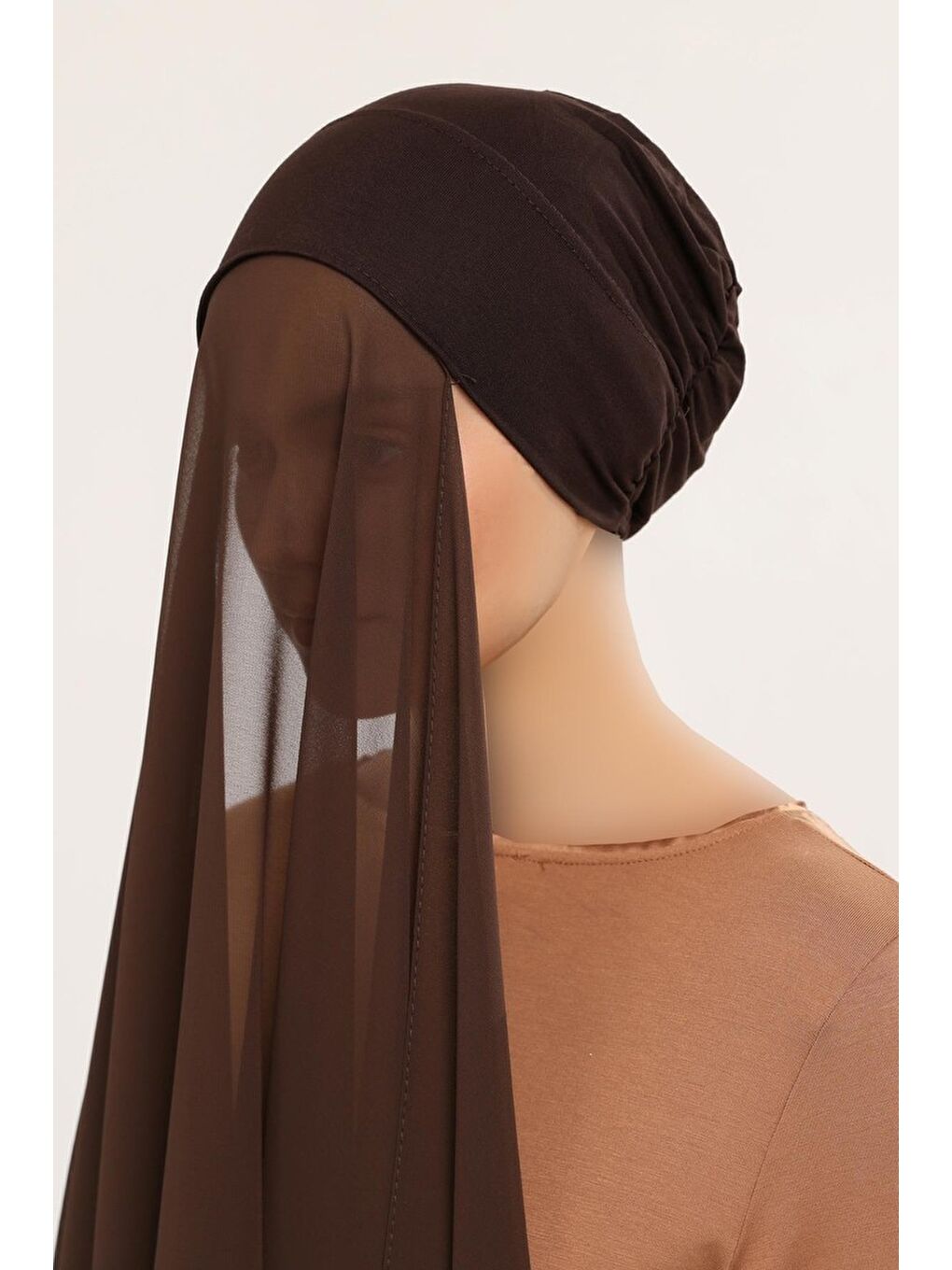 Kahverengi Hazır Pratik Lüks Geçmeli Lastikli Boneli Şifon Şal-1