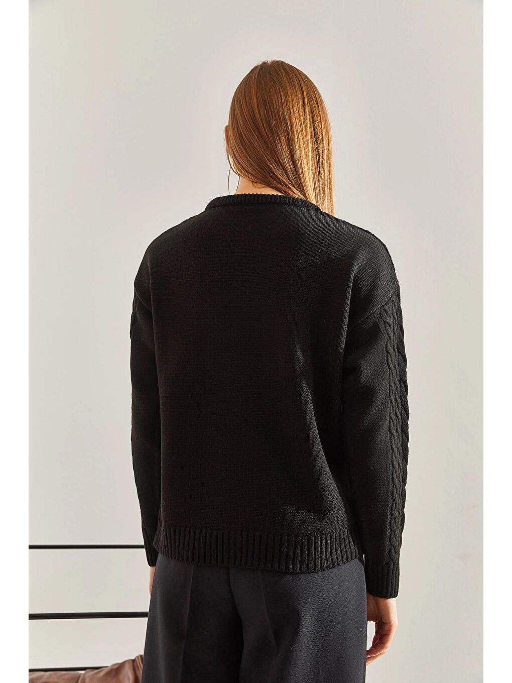 Siyah Kadın Desenli Triko Kazak-1