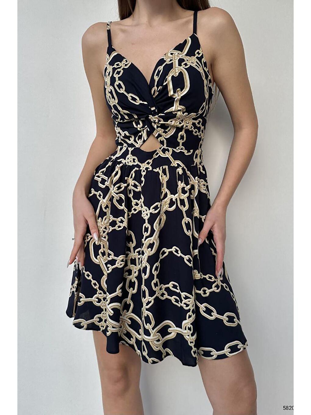 Siyah Koyu Lacivert Pedli Desenli Dokuma Viskon Elbise