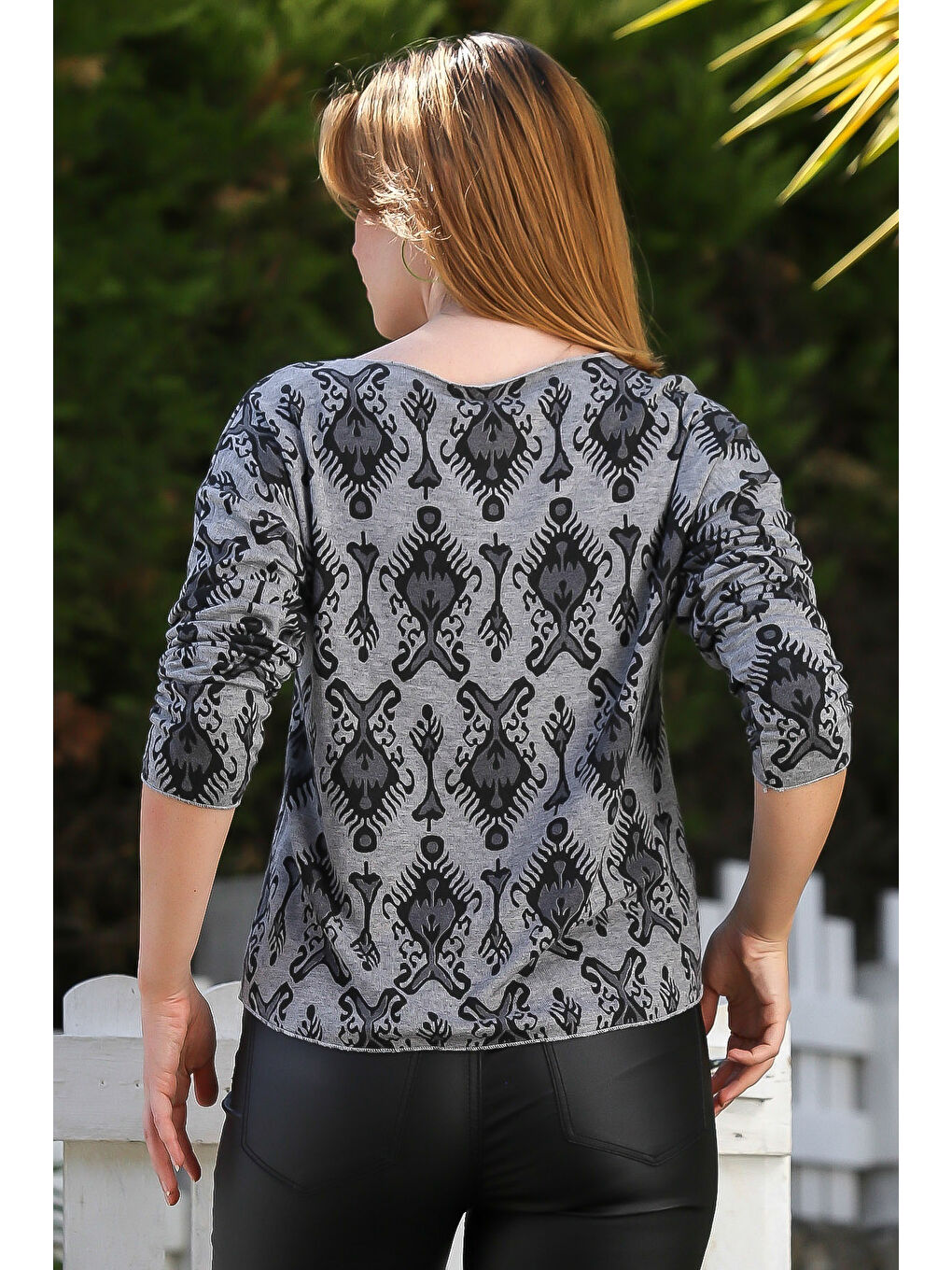 İtalyan Gri Melanj Kayık Yaka Uzun Kol Etnik Desenli Allover Baskılı Casual Örme Bluz 65 60-5