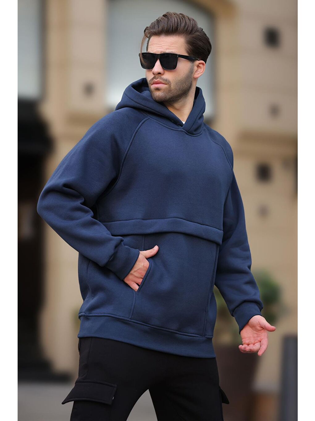 Lacivert Kapüşonlu Cep Detaylı Erkek Sweatshirt 7092-1