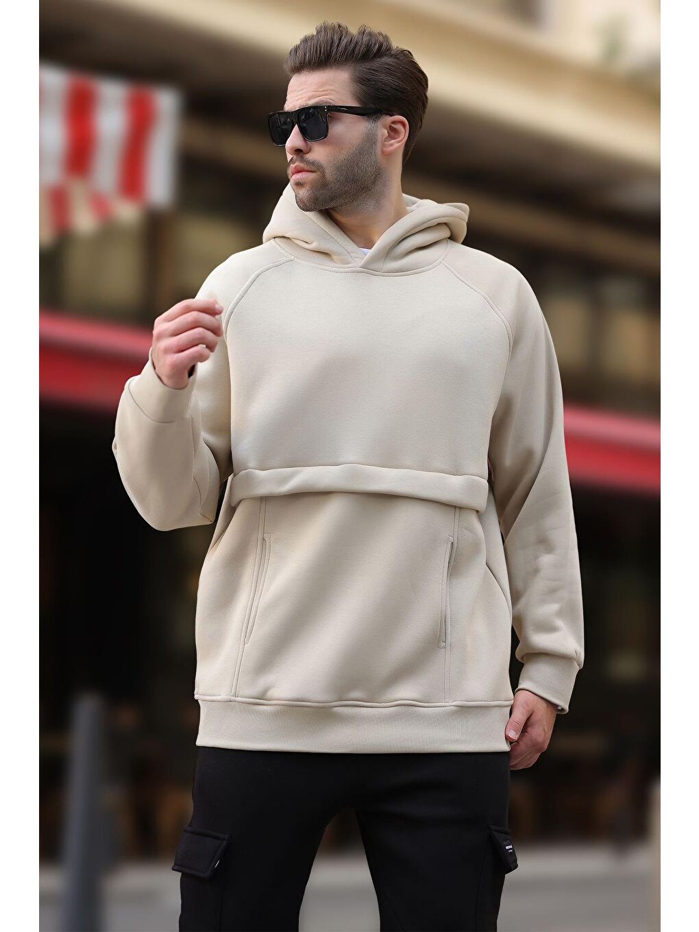 Bej Kapüşonlu Cep Detaylı Erkek Sweatshirt 7092-1