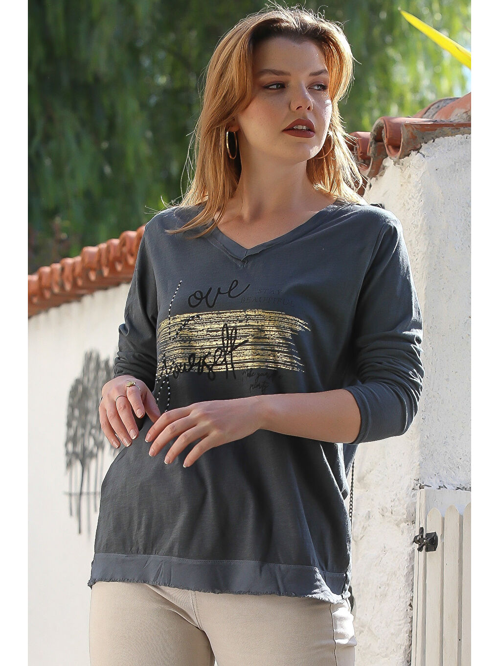 İtalyan Lacivert V Yaka Uzun Kol Taşlı Dokuma Garnili Varak Baskılı Casual Penye Örme Bluz 70 60