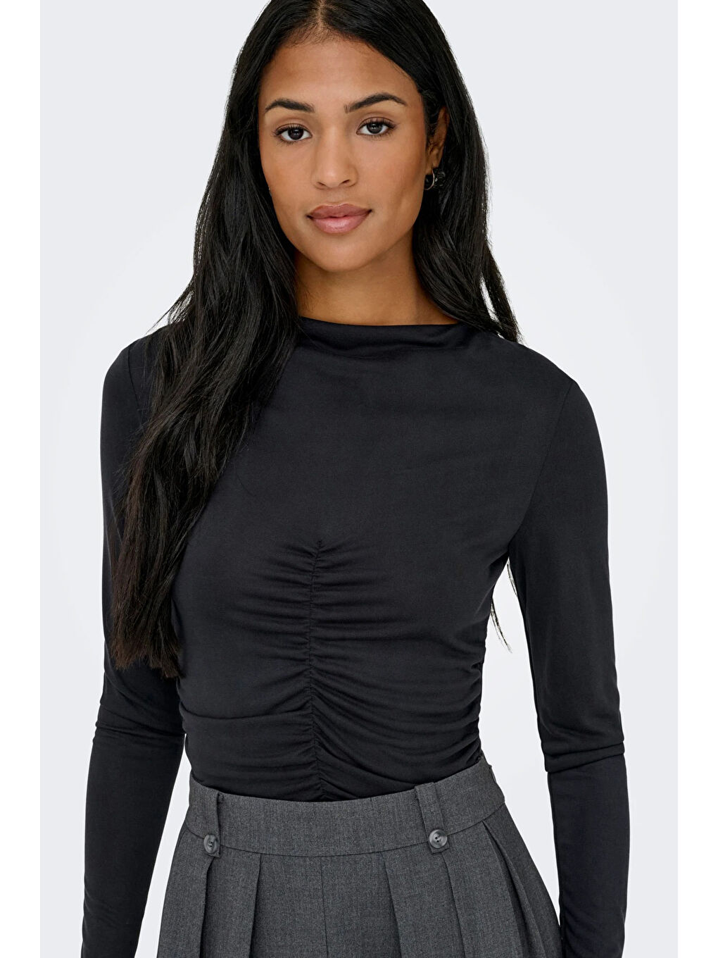 Siyah Onlhannah Regular Fit Bisiklet Yaka Kırışıklık Detaylı Kadın T Shirt 15363623-1