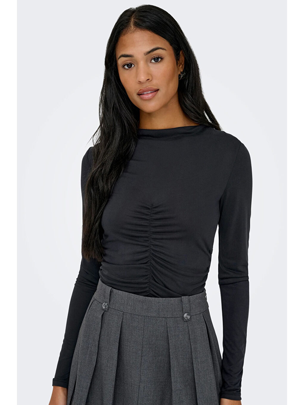 Siyah Onlhannah Regular Fit Bisiklet Yaka Kırışıklık Detaylı Kadın T Shirt 15363623-2