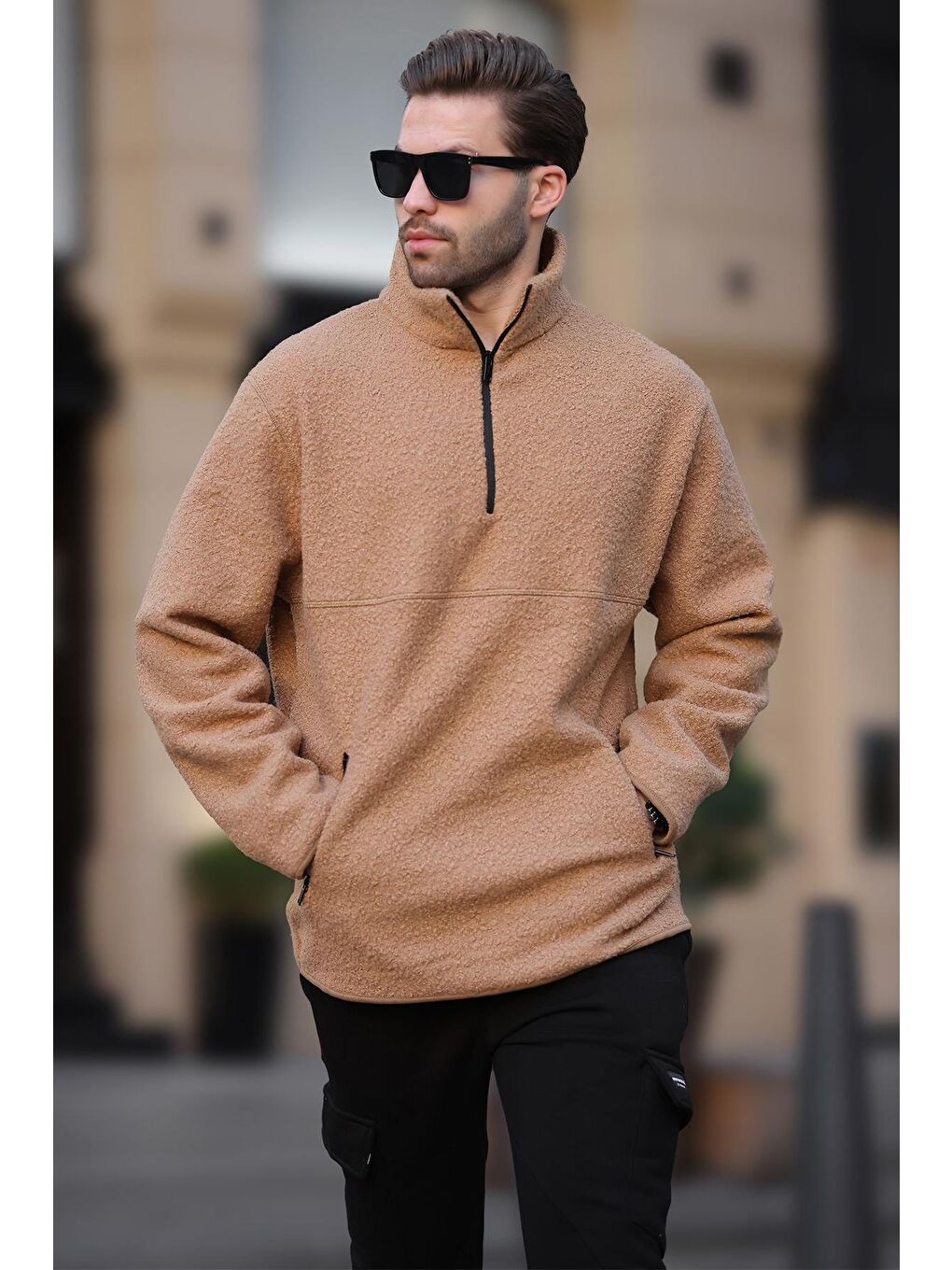 Bej Dik Yaka Yarım Fermuarlı Buklet Sweatshirt 7084
