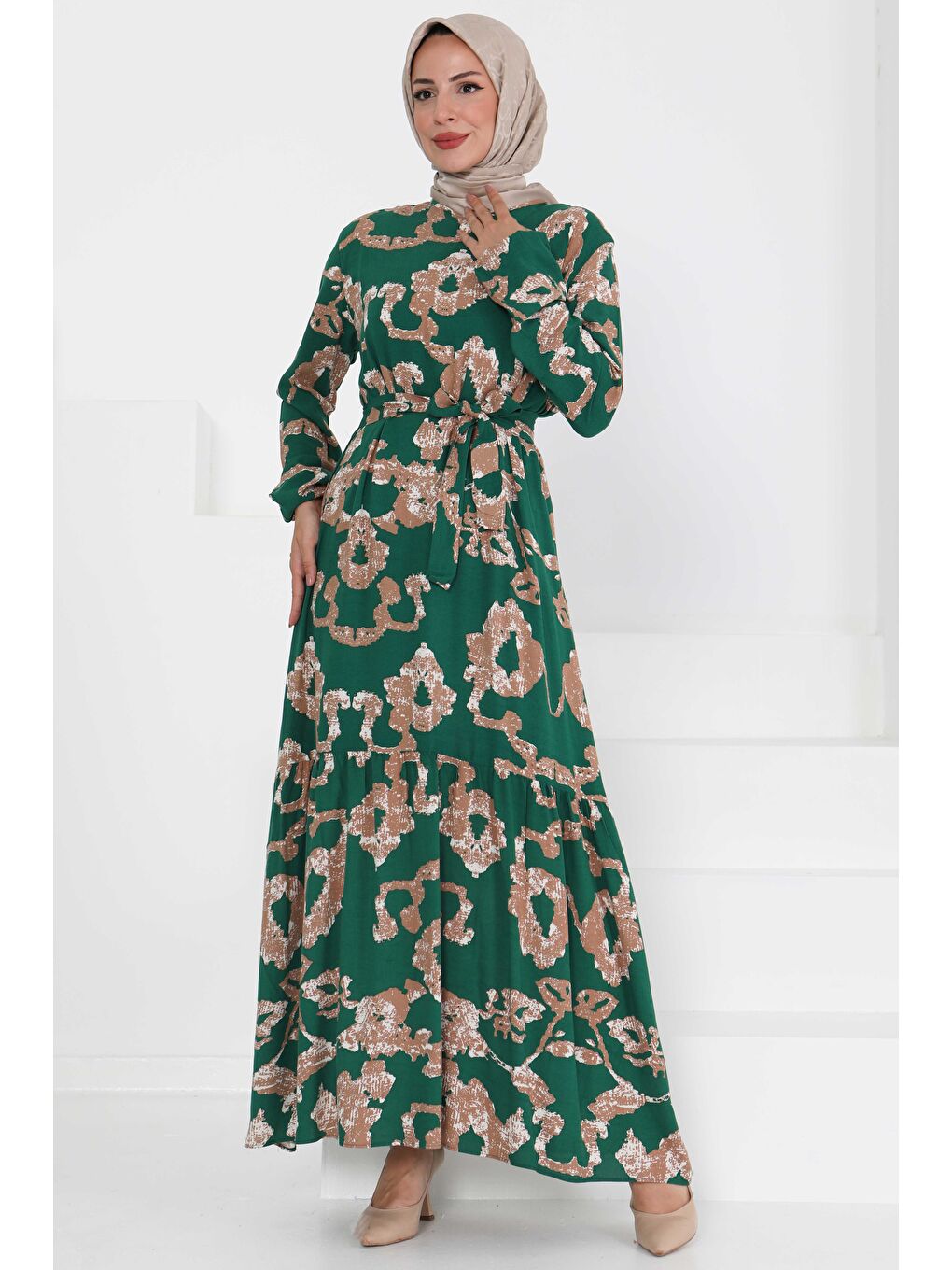 Yeşil Desenli Kuşaklı Elbise Zümrüt - 27429