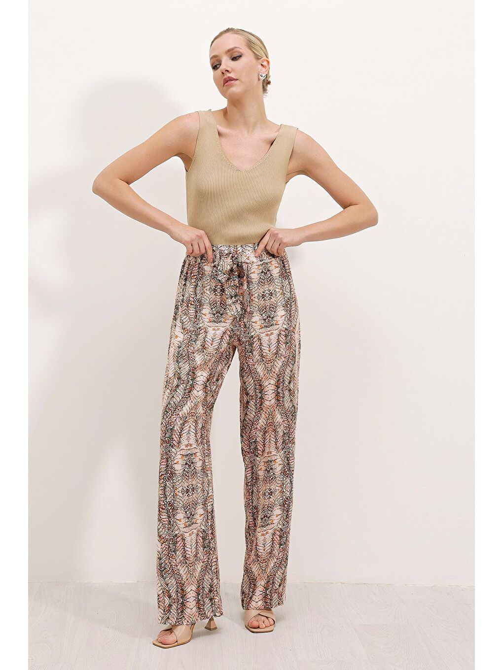 Ekru 6523 Desenli Bol Paça Pantolon - Krem-2