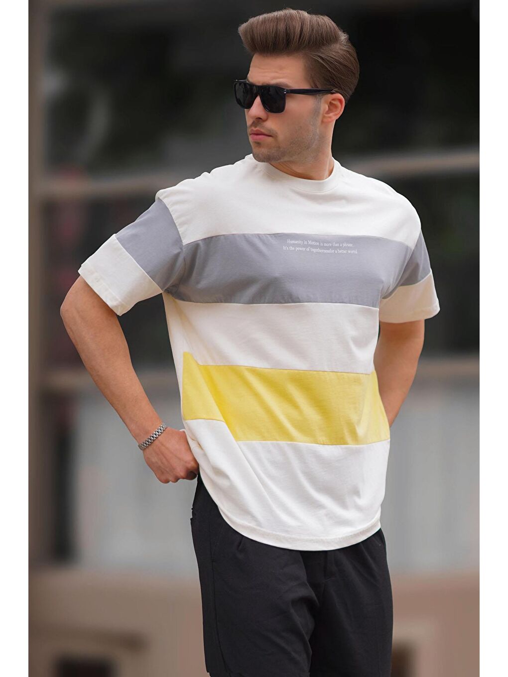 Madmext Sari Sarı Oversize Renk Bloklu Bisiklet Yaka Baskılı Tişört 7025