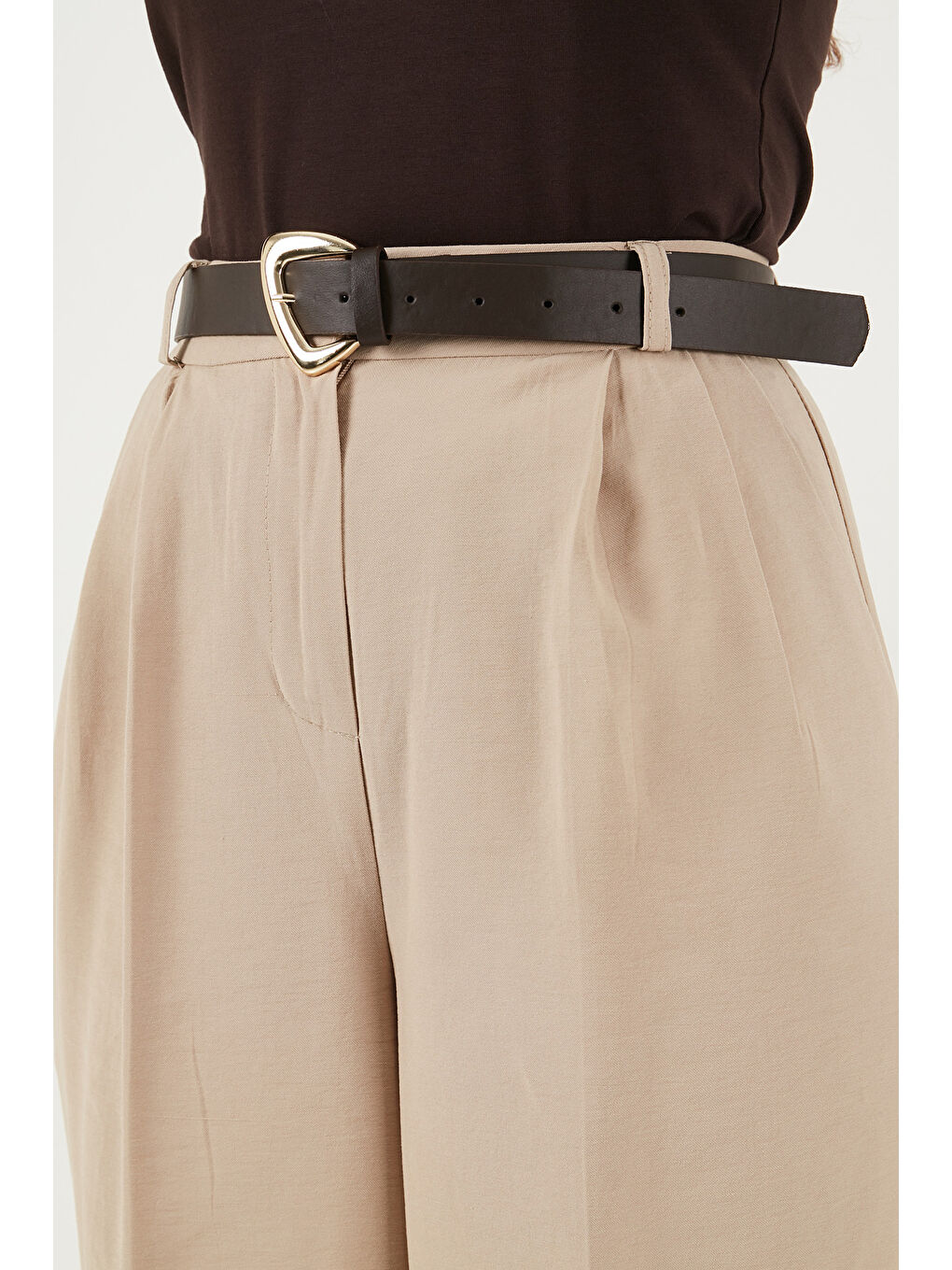 Bej Regular Fit Normal Bel Düz Paça Kadın Pantolon 6923875-5