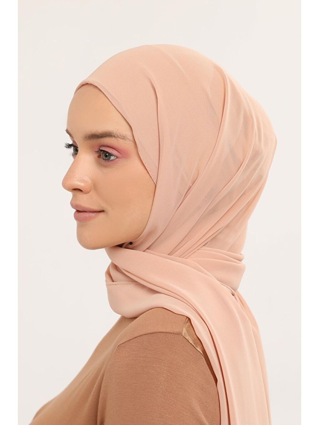 Bej Hazır Pratik Lüks Geçmeli Lastikli Boneli Şifon Şal-2