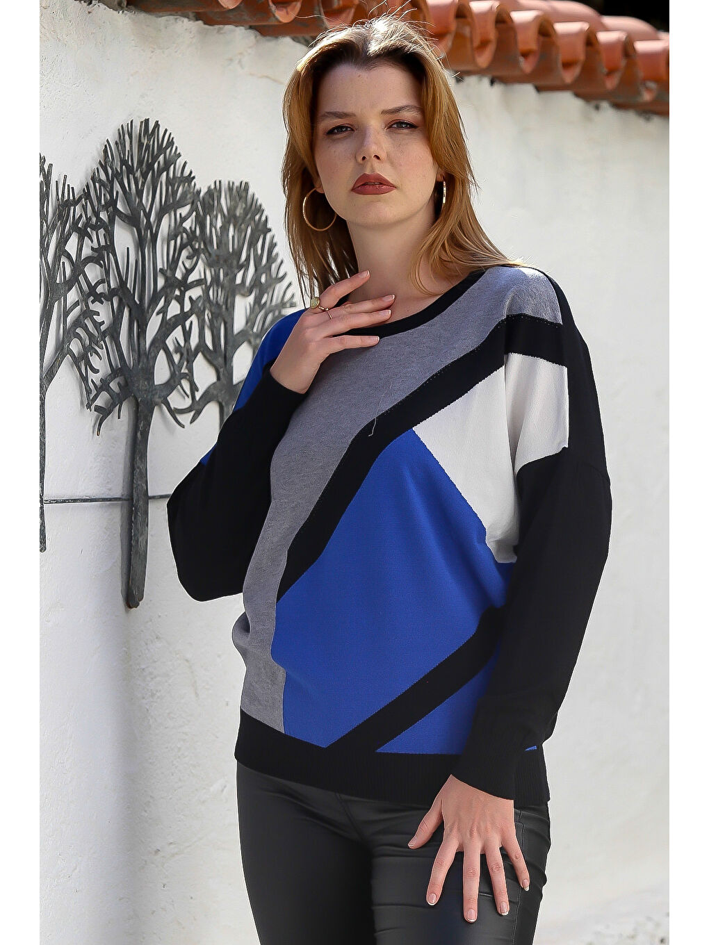 Siyah-Mavi Havuz Yaka Uzun Kol Bloklu Casual Triko Kazak 65 60-2