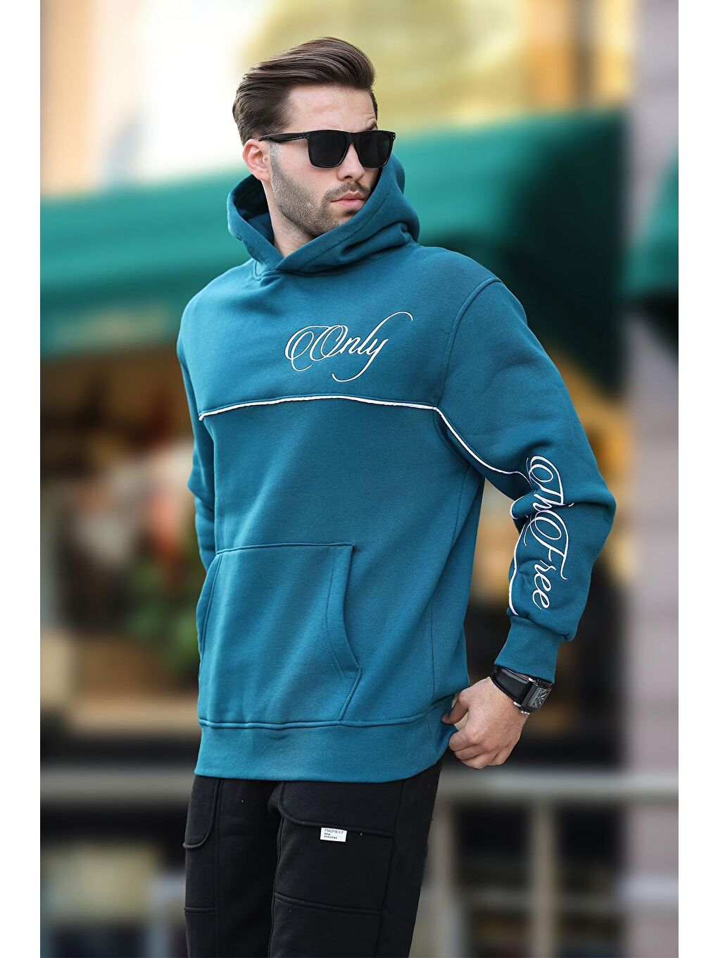Petrol Mavisi Kapüşonlu Şerit Detaylı Baskılı Erkek Sweatshirt 7091-2