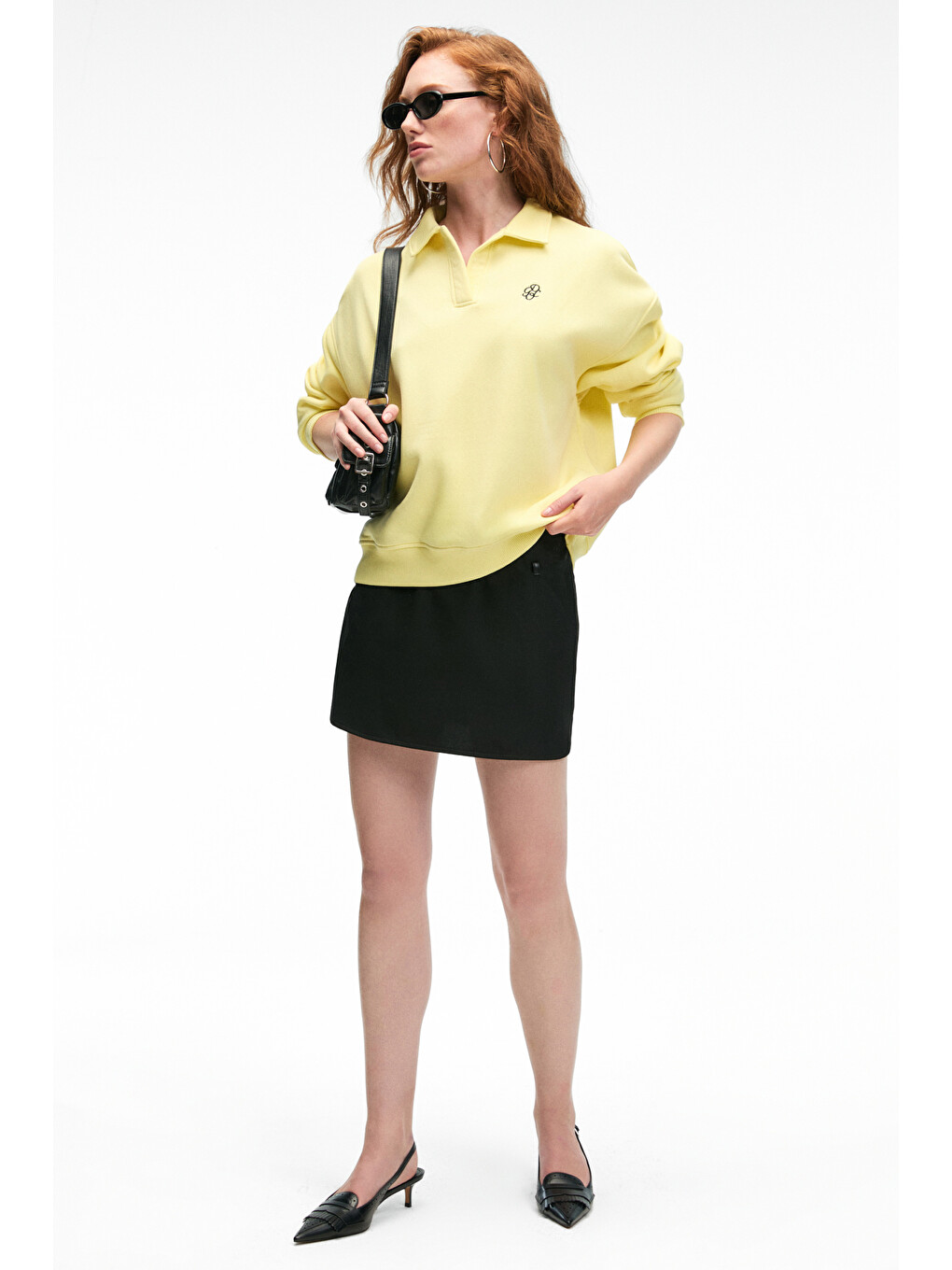 Odessa Kadın Polo Yaka Oversize Göğüs Nakış Detaylı Patlı Sarı Sweatshirt-4