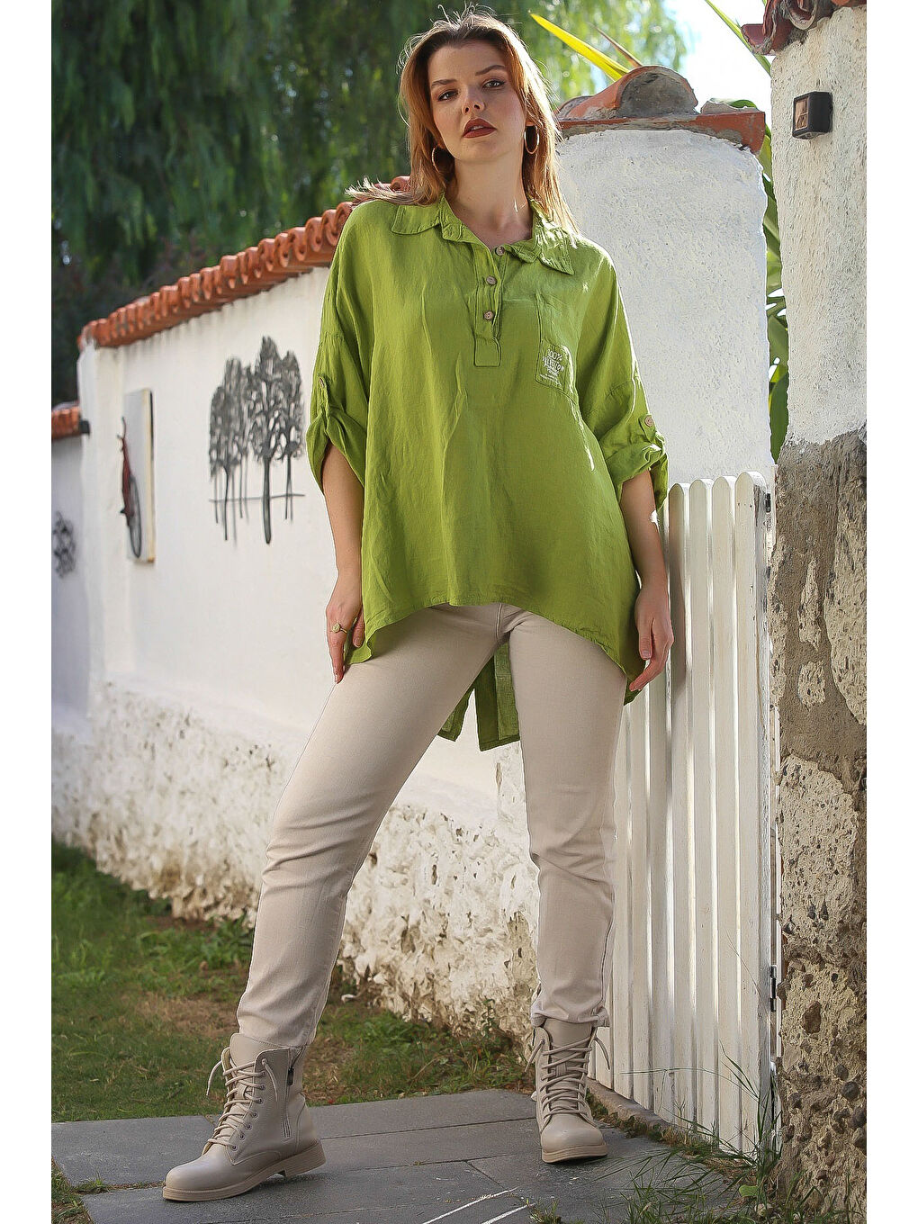 İtalyan Fıstık Yeşili Gömlek Yaka Düğmeli Uzun Kollu Cepli Keten Arkası Uzun Dokuma Bluz 75 70-4