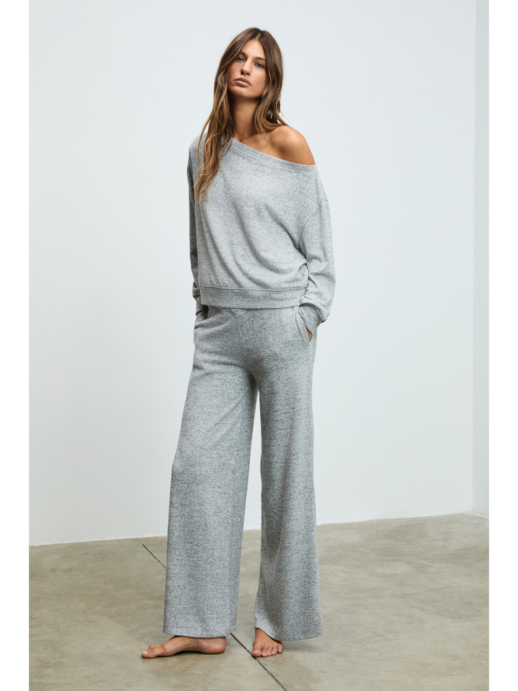 Avenlıght Kadın Yumuşak Ve Esnek Kumaşlı Kayık Yakalı Gri Melanj Sweatshirt-3