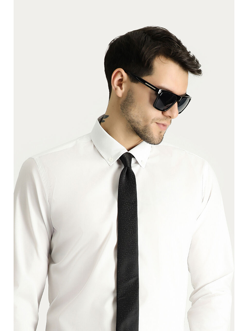 Beyaz Uzun Kol Slim Fit Dar Kesim Non Iron Ütü Gerektirmeyen Pamuklu Düğmeli Yaka Büyük Beden Gömlek-2