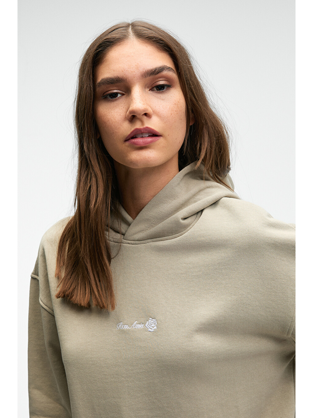 Bej Camellıa Kadın Önü Nakışlı Etek Ucu Yırtmaçlı Kapüşonlu Comfort Fit Taş Sweatshirt-1