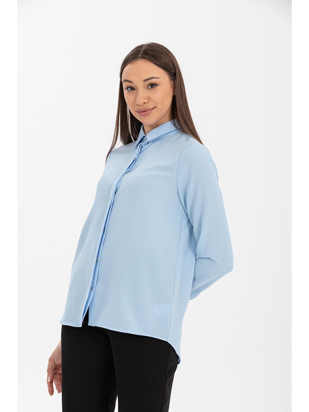 Mavi Önü Kısa Arkası Uzun Jessica Gömlek