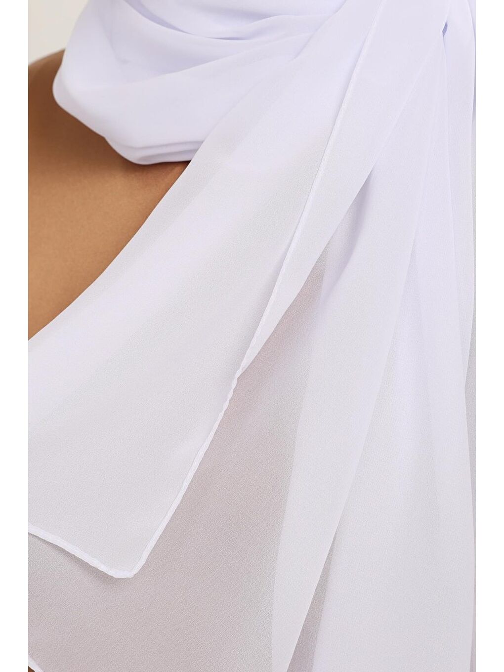Beyaz Hazır Lüks Pratik Hijablı Şifon Şal-3