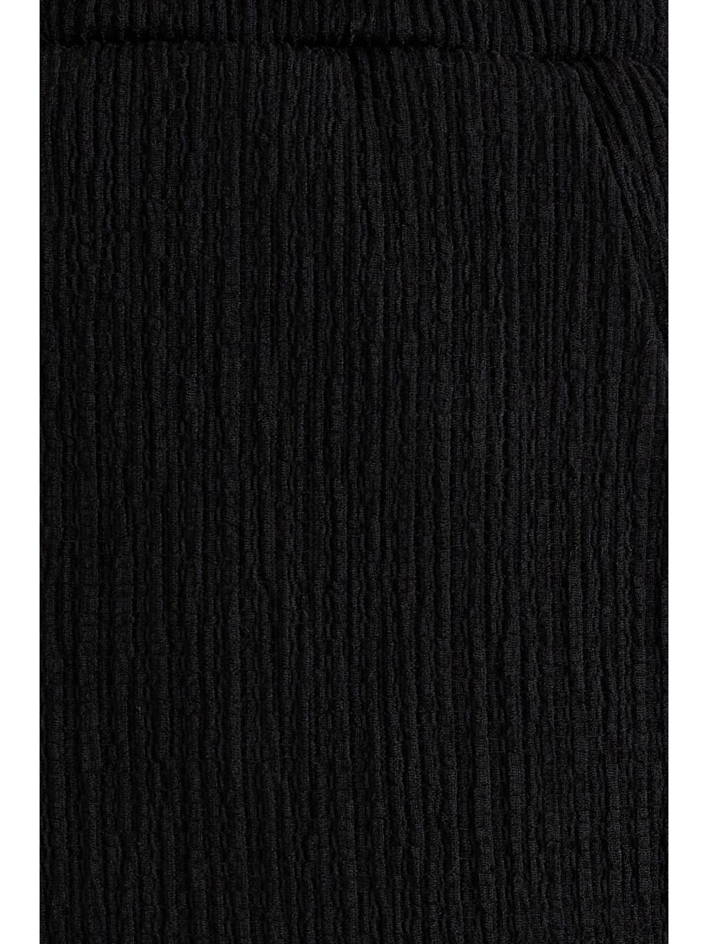 Erkek Slim Fit Dar Kesim Apaş Yaka Beli Bağcıklı Siyah Gömlek Şort Takım-5