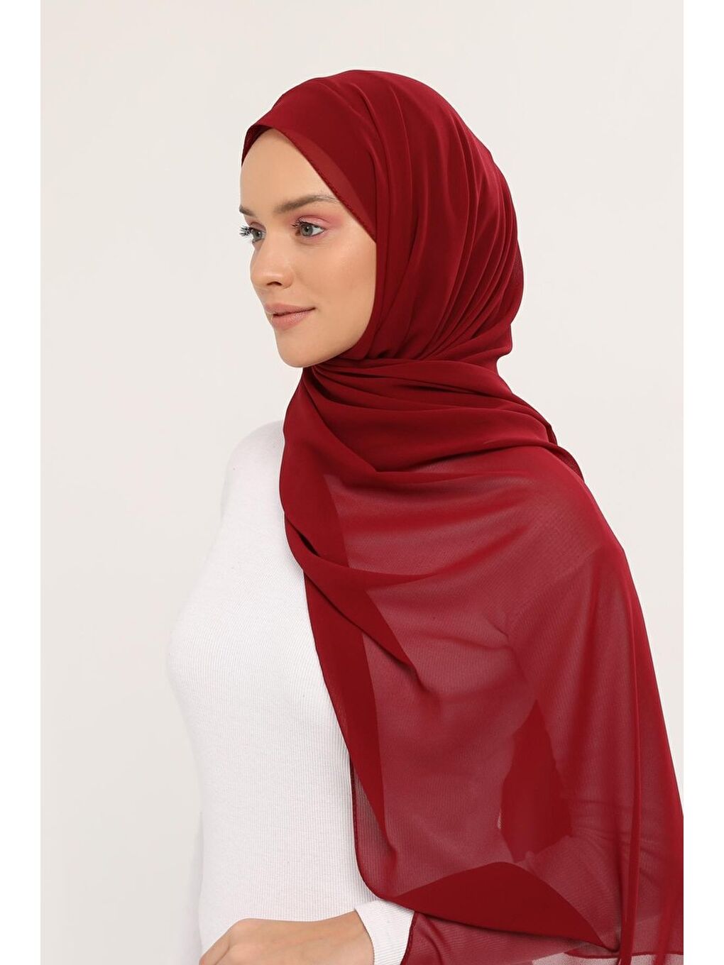 Bordo Hazır Lüks Pratik Hijablı Şifon Şal-2