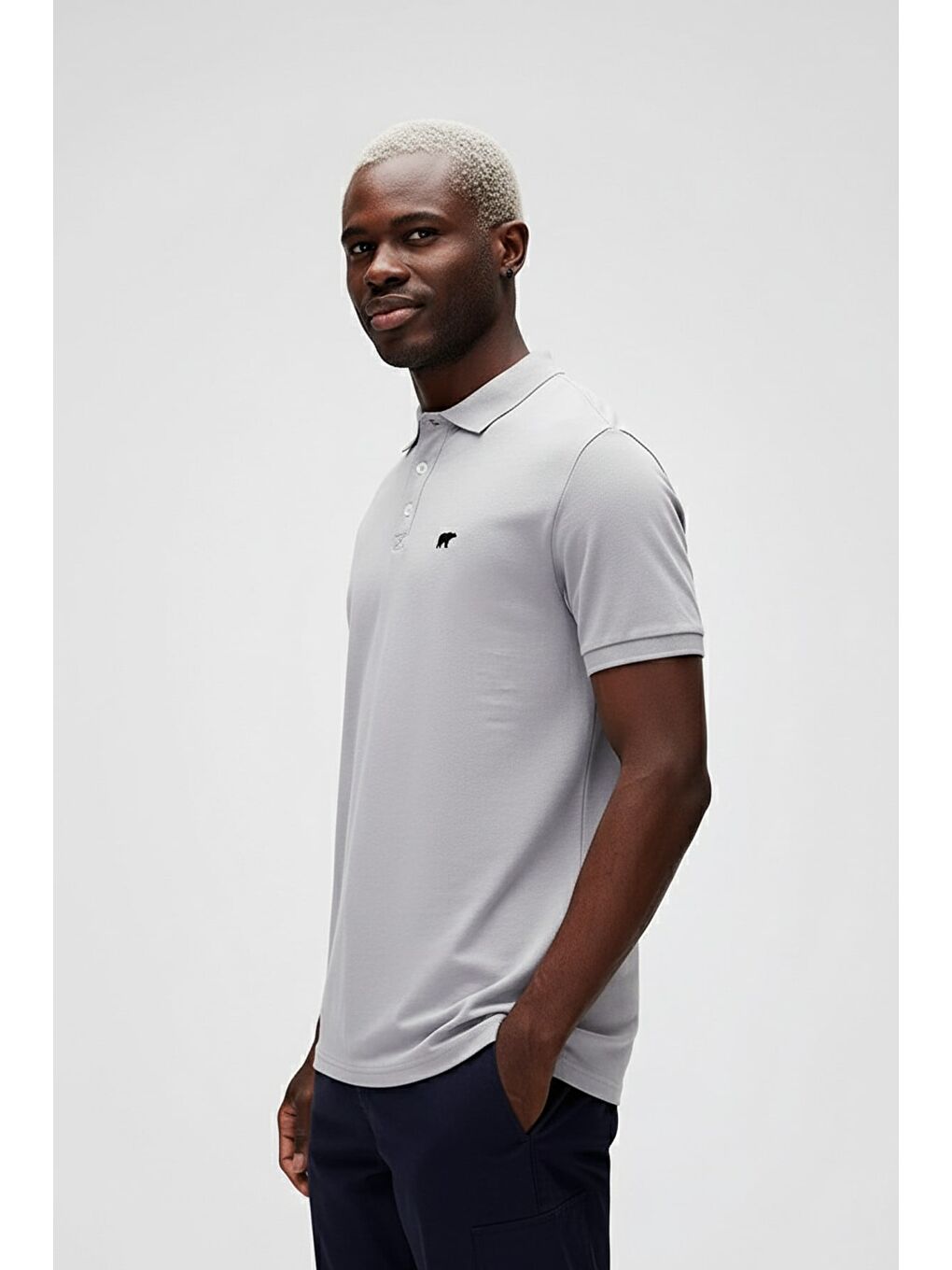 Gabriel Beyaz Duman Polo Yaka Erkek Tişört-1