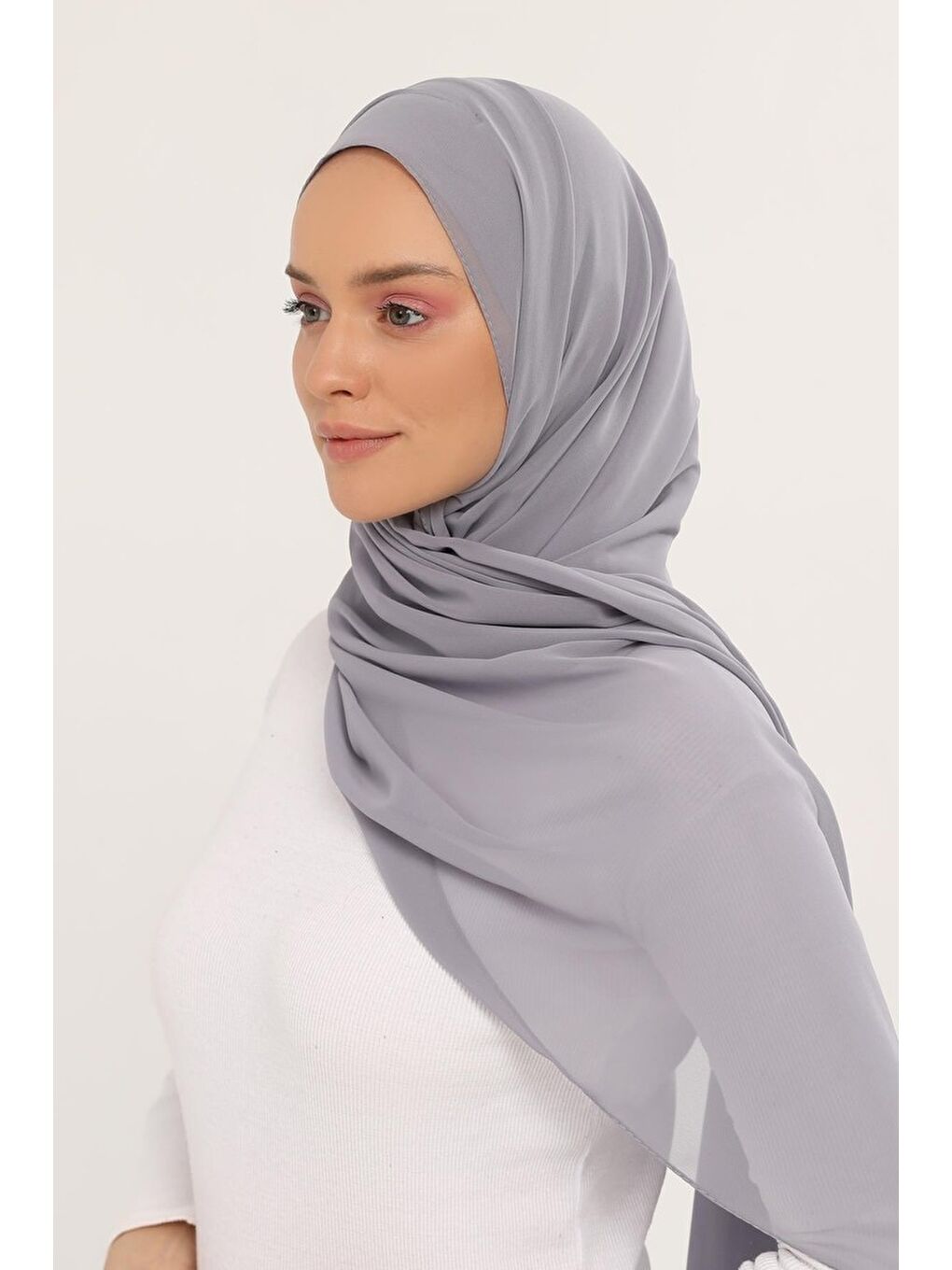 Gri Hazır Lüks Pratik Hijablı Şifon Şal-1
