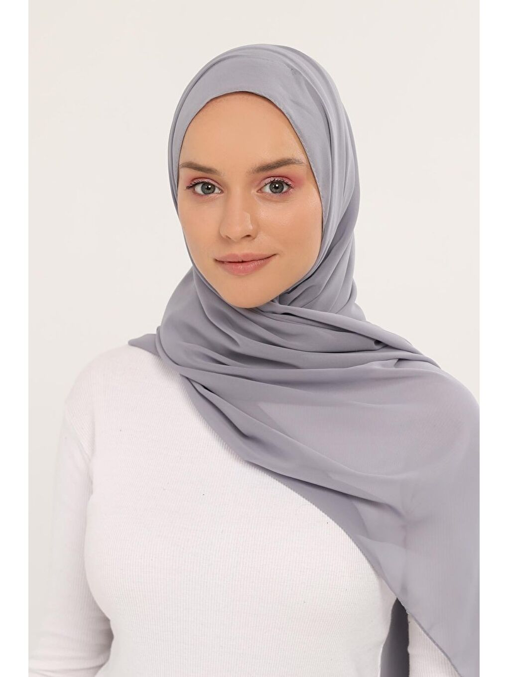 Gri Hazır Lüks Pratik Hijablı Şifon Şal-2