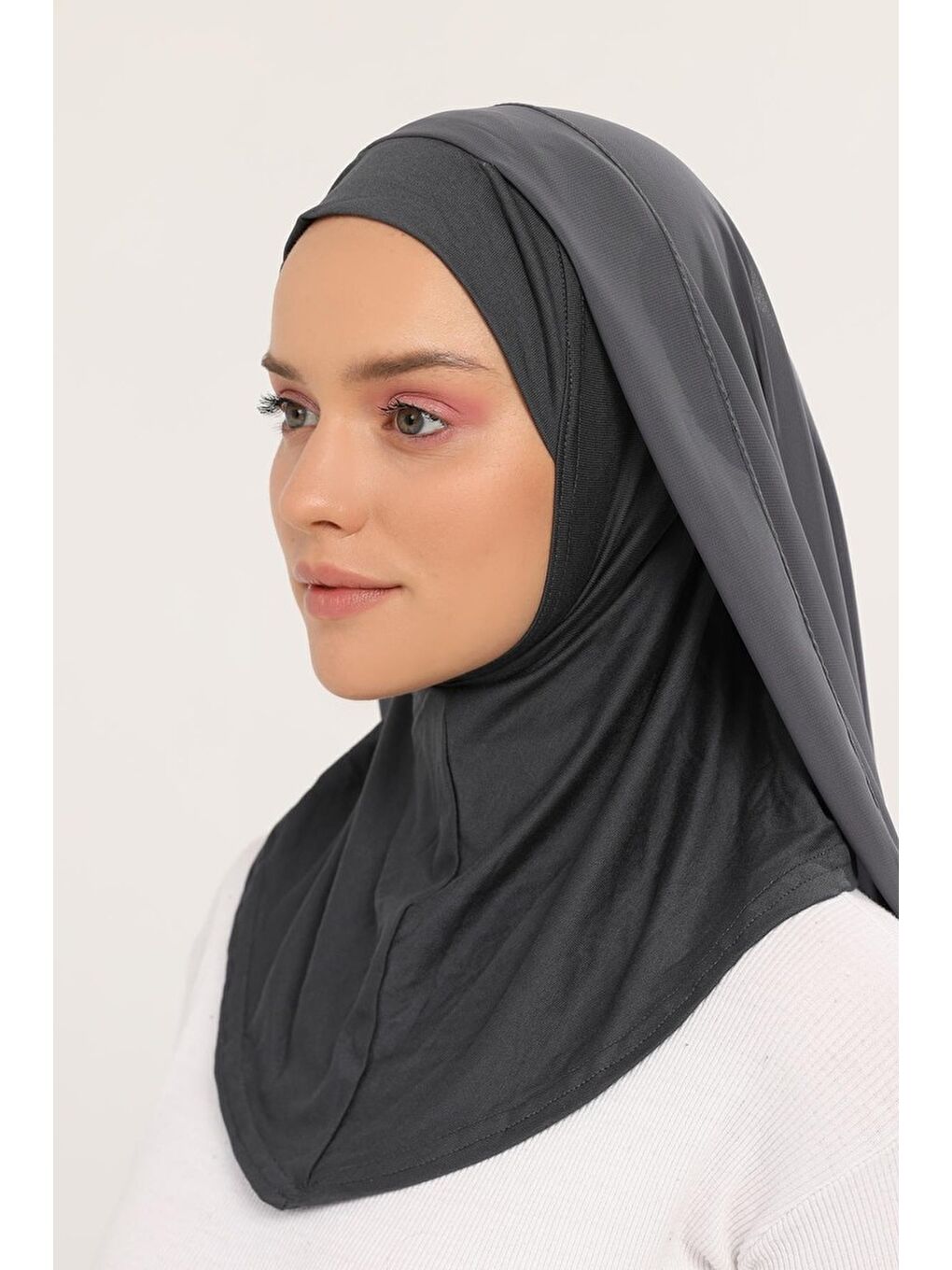 Gri Hazır Lüks Pratik Hijablı Şifon Şal