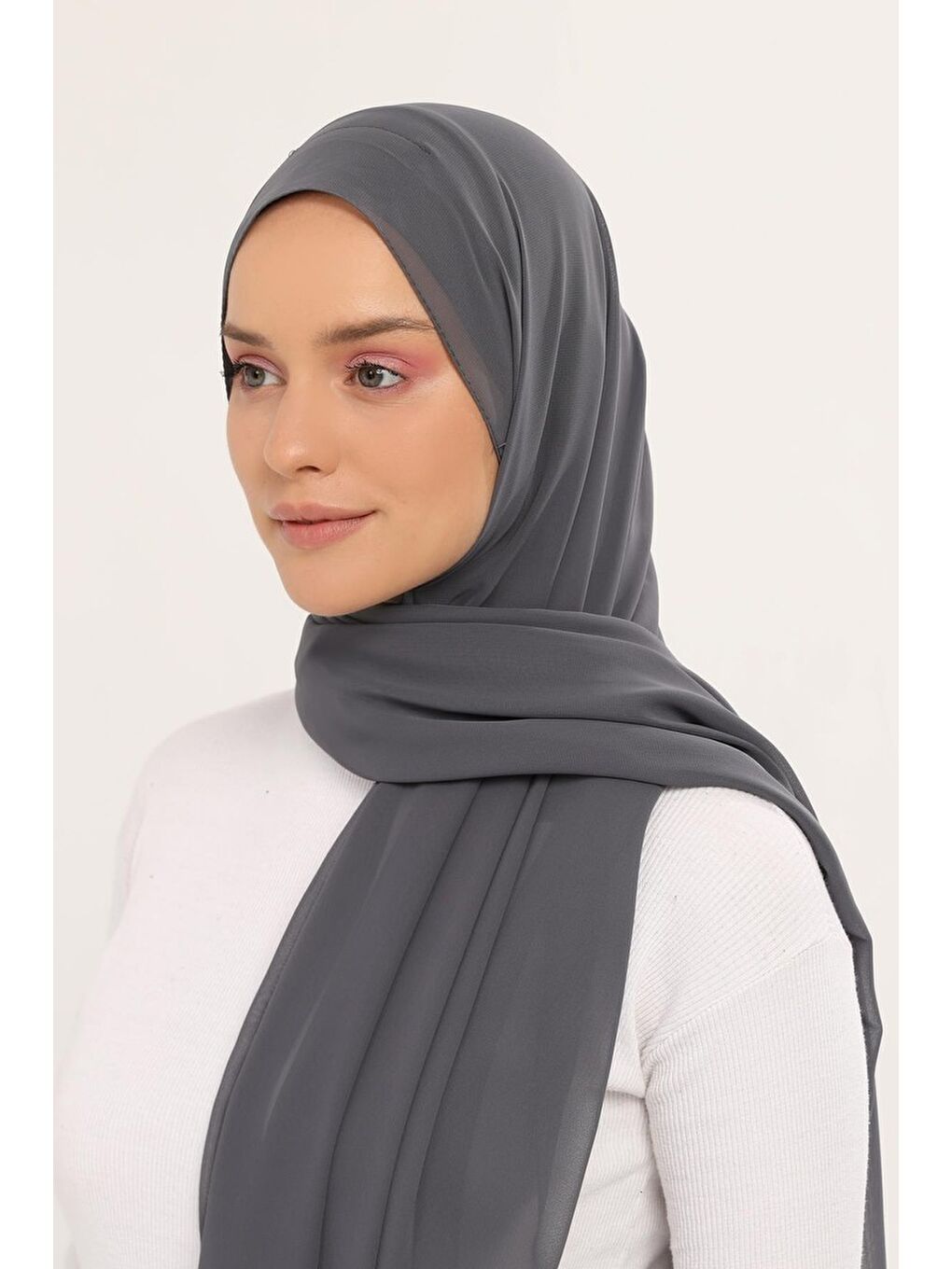 Gri Hazır Lüks Pratik Hijablı Şifon Şal-1
