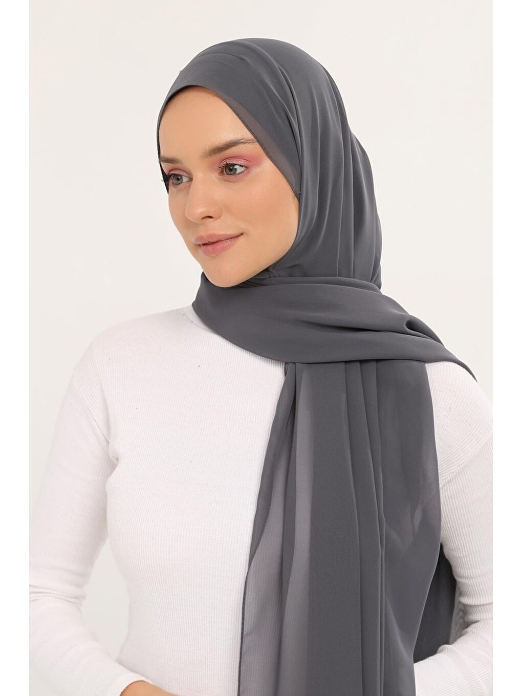 Gri Hazır Lüks Pratik Hijablı Şifon Şal-2