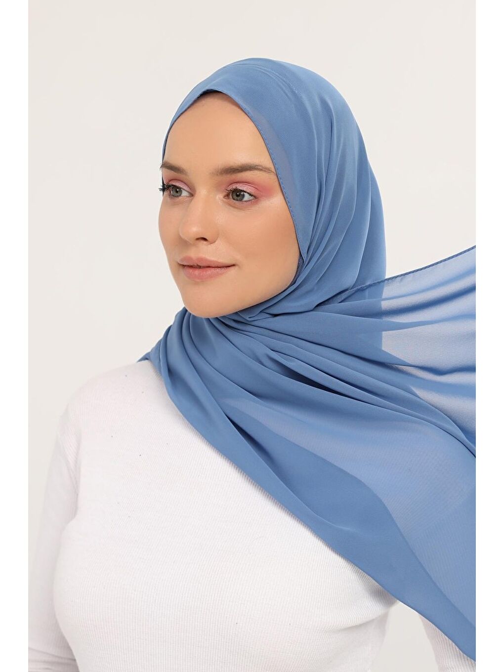 Mavi Hazır Lüks Pratik Hijablı Şifon Şal-1