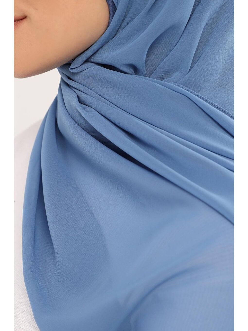 Mavi Hazır Lüks Pratik Hijablı Şifon Şal-4