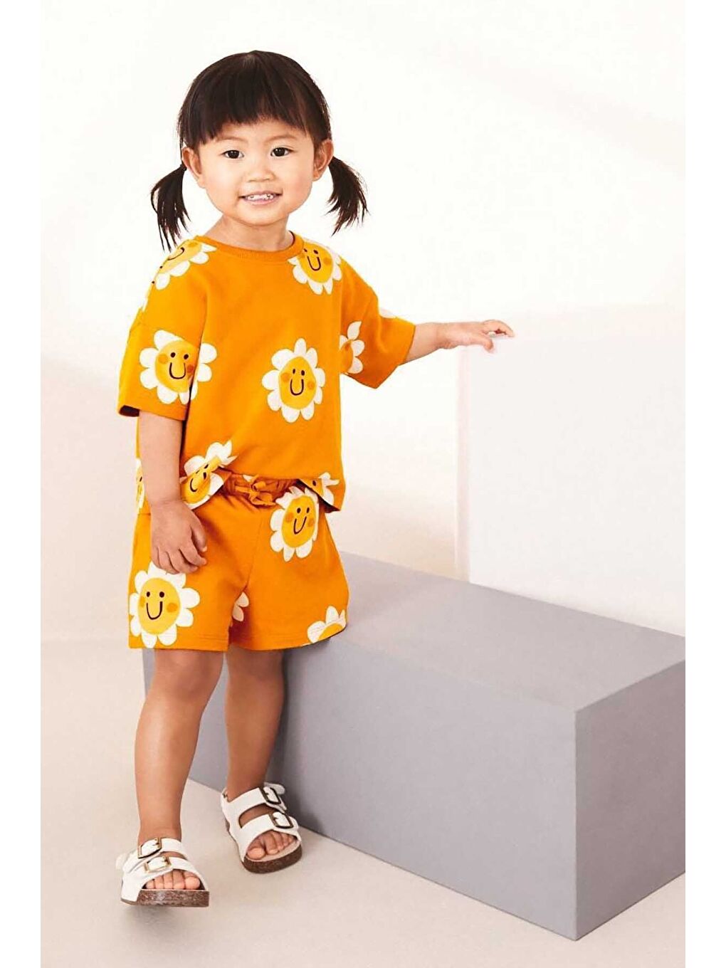 Kırmızı Kız Çocuk Şortlu Takım