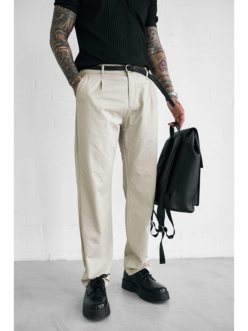 Erkek Dokulu İnce Kumaş Regular Fit Pantolon Bej-3