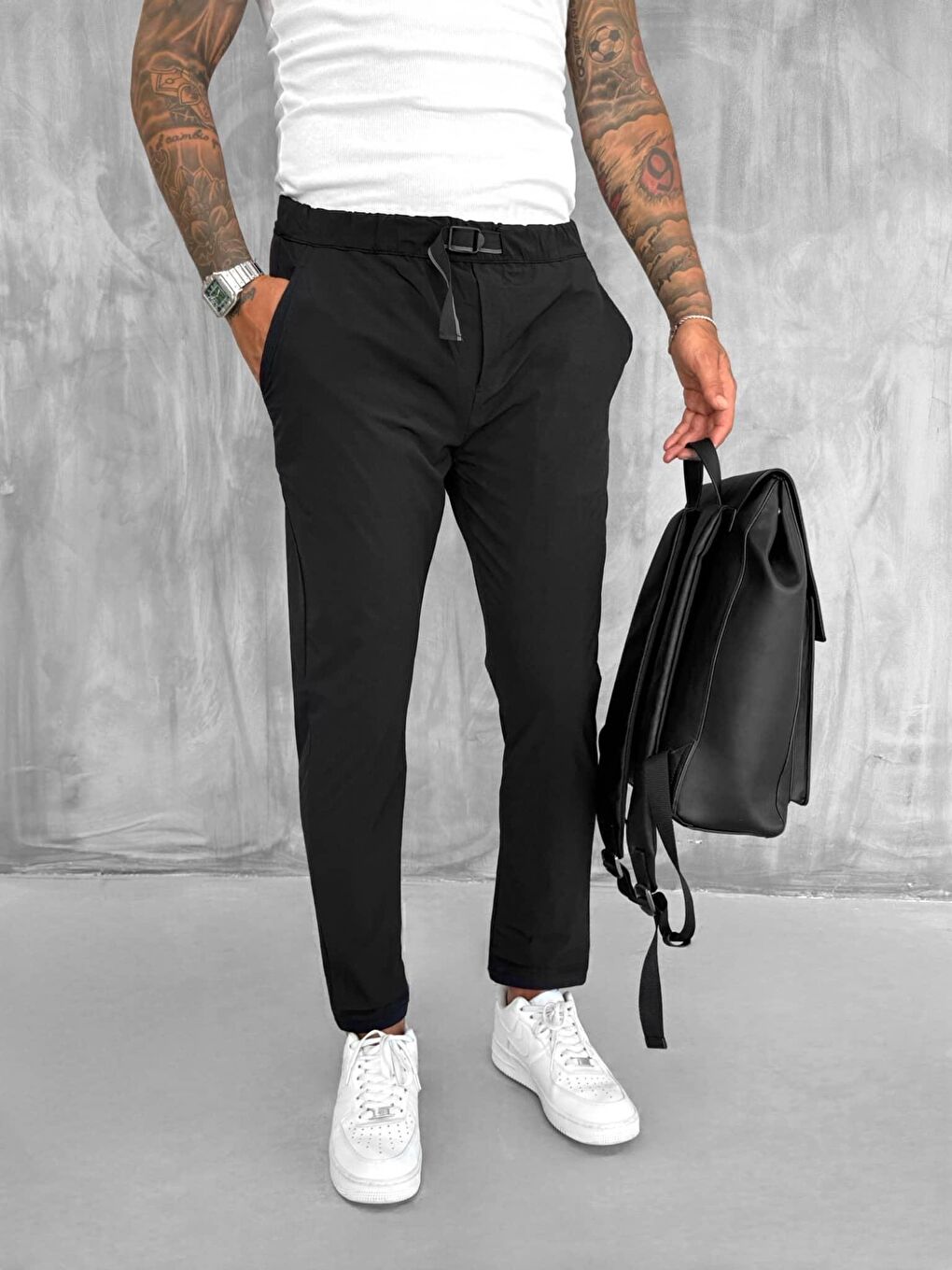 Erkek Beli Lastikli Tecno Kumaş Slim Fit Pantolon Siyah-1