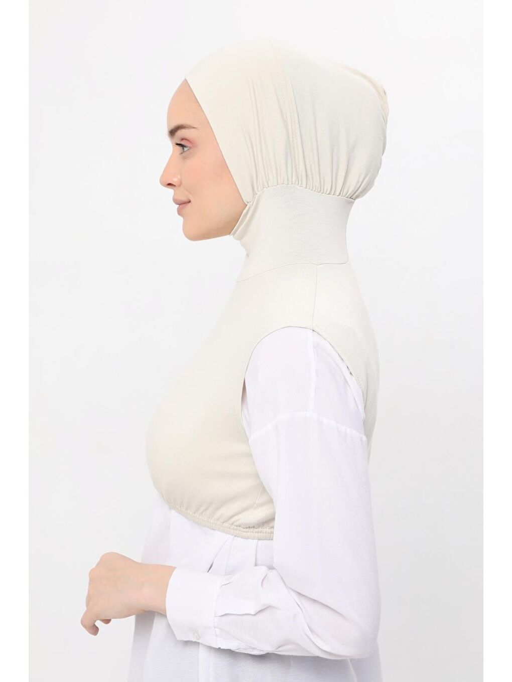 Ekru Sıfır Kollu Boyunluklu Boneli Yarım Body-3