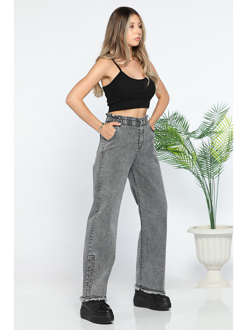 Antrasit Kadın Yüksek Bel Paça Püsküllü Taş Detaylı Elastanlı Jean Pantolon-1