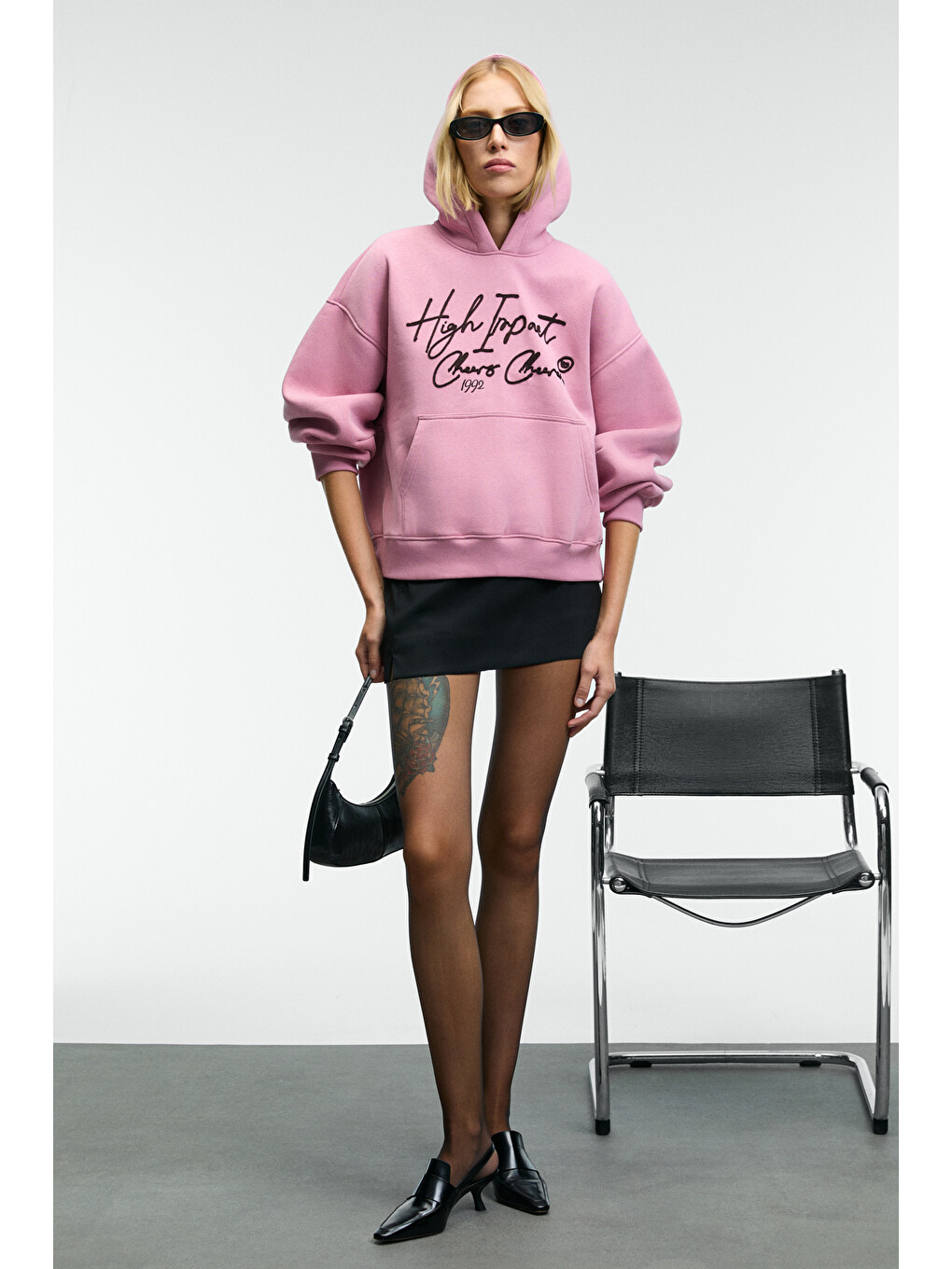 Kıkres Kadın Kapüşonlu Nakış Detaylı Oversize Koyu Pembe Sweatshirt-3
