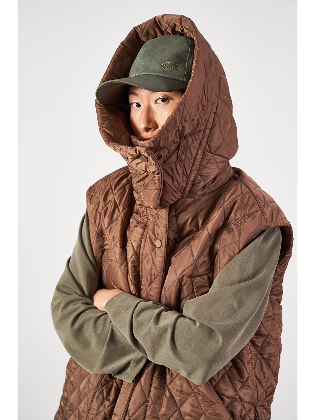 Kahverengi Geniş Kalıp Kapitone Şişme Kadın Yelek Kahve-5