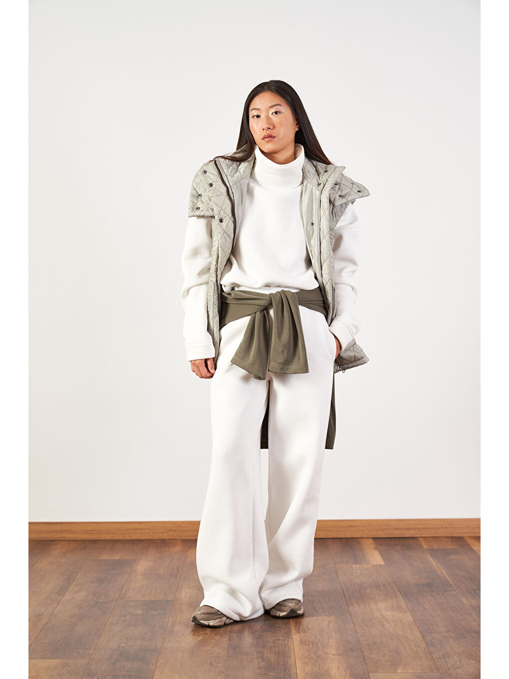 Yeşil Geniş Kalıp Kapitone Şişme Kadın Yelek Çağla