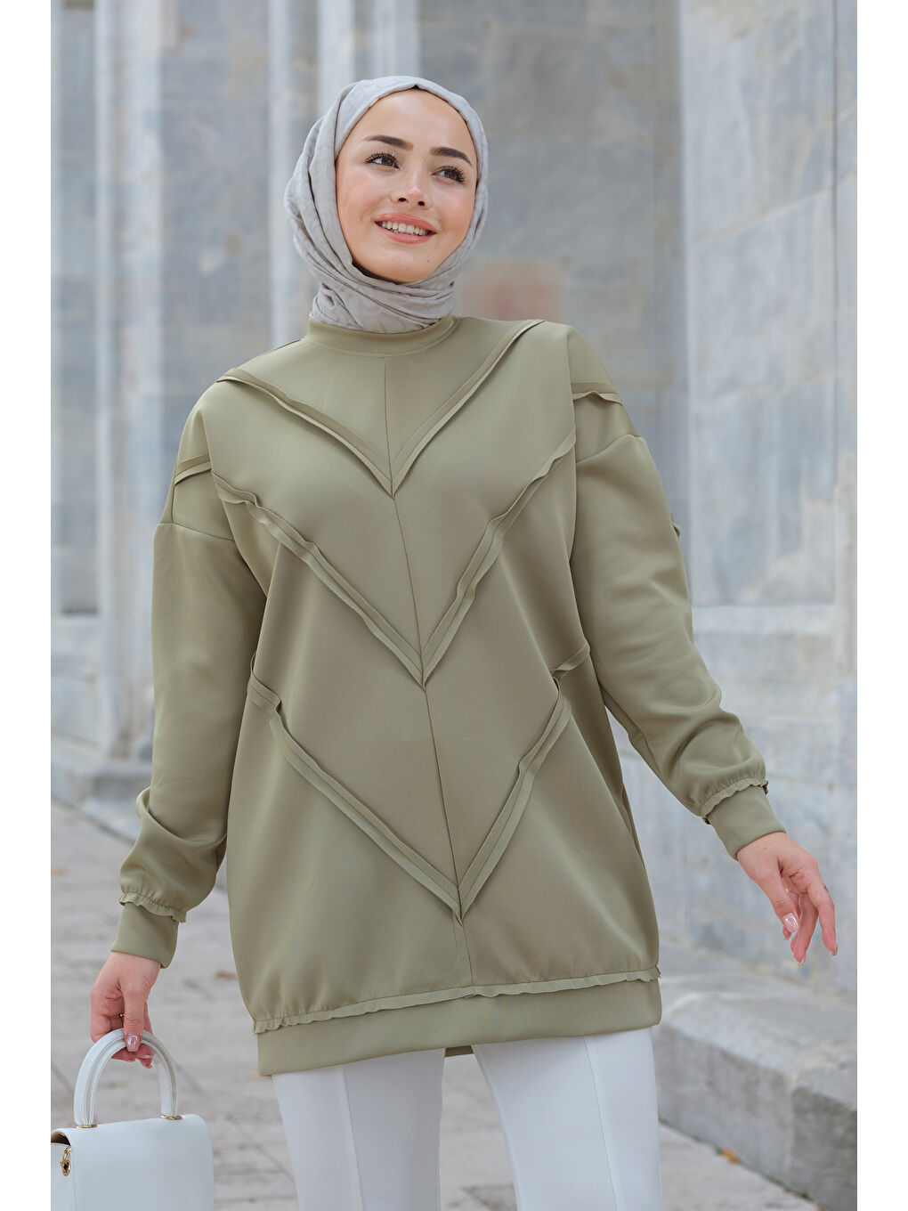 Önü V Detaylı Tunik Fıstık Yeşil-1