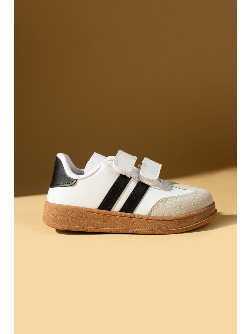 Beyaz Rahat Taban Cırtlı Çocuk Sneaker 001-7000-25Siyah-2