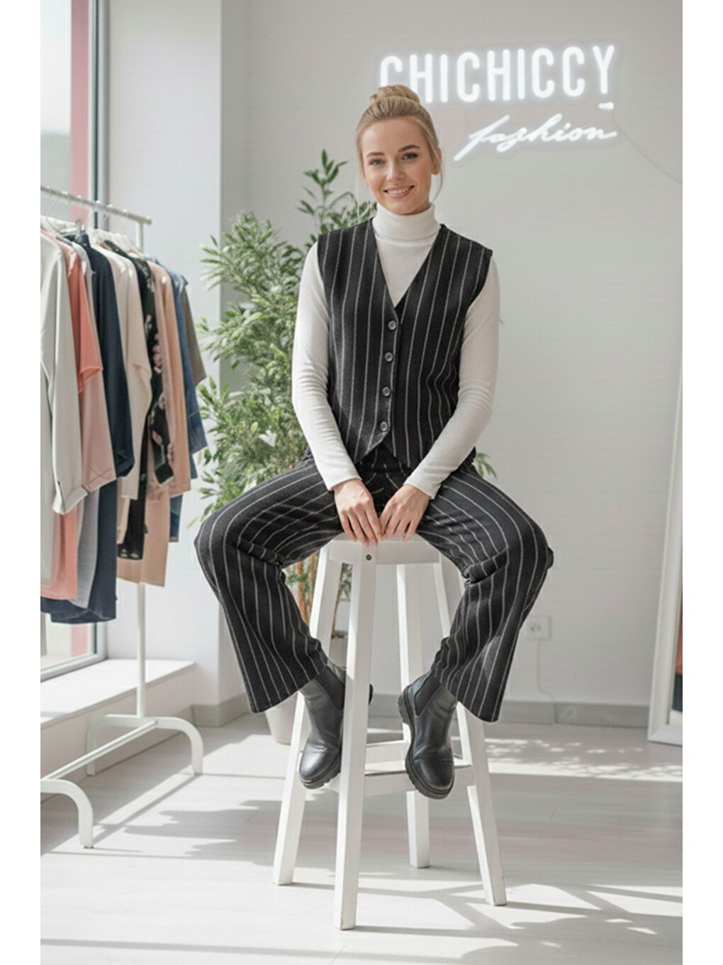 Siyah V Yaka Kolsuz Çizgili Lastikli Bel Casual Oversize Triko Yelek Pantolon Takım 55-110 55-55-1