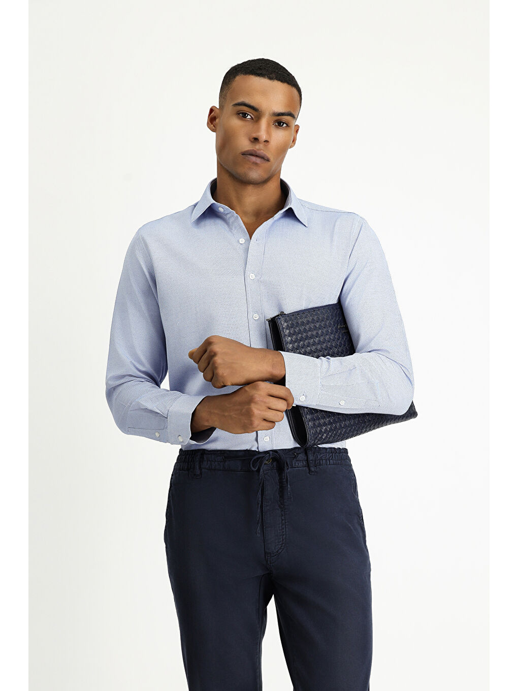 Mavi Uzun Kol Slim Fit Dar Kesim Klasik Desenli Pamuklu Kolay Ütülenebilir Gömlek-1