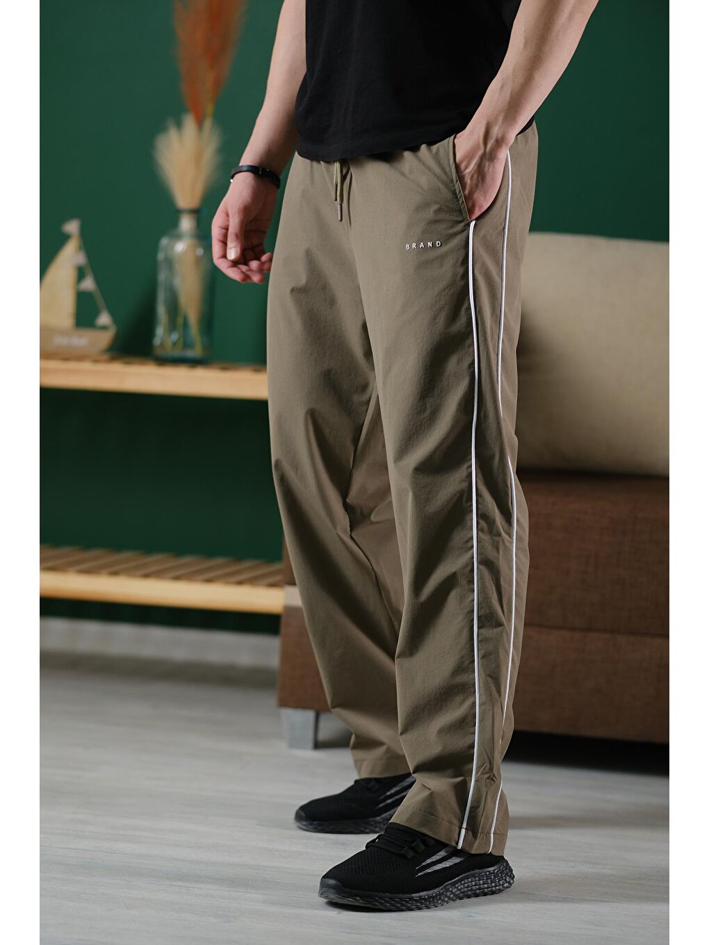 Yeşil Brand Rahat Kesim Kort Paraşüt Şeritli Outdoor Erkek Eşofman Alt