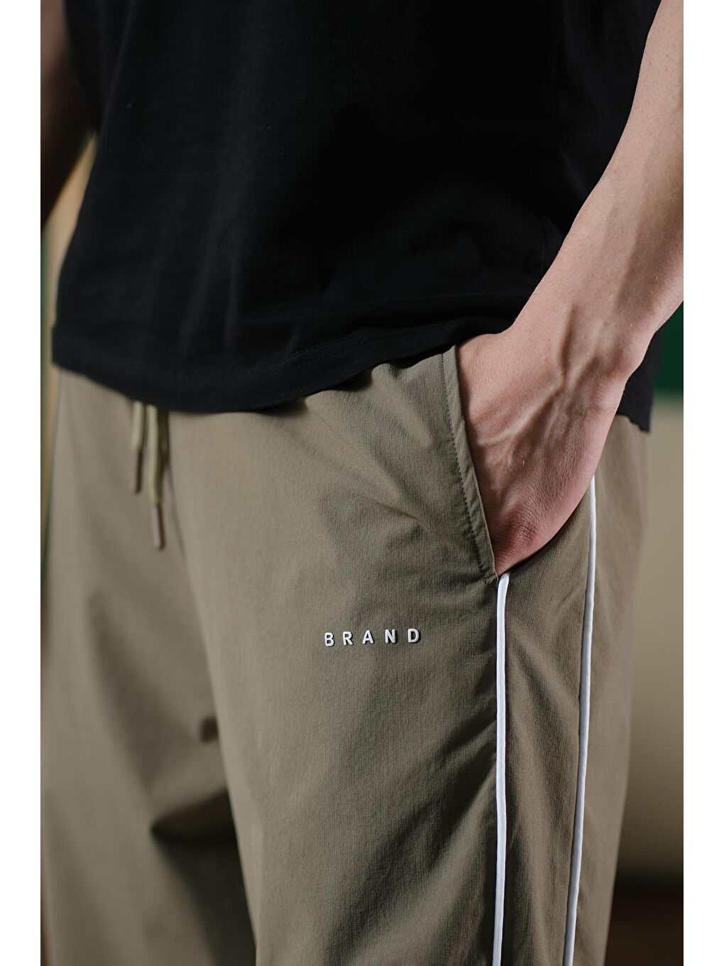 Yeşil Brand Rahat Kesim Kort Paraşüt Şeritli Outdoor Erkek Eşofman Alt-4